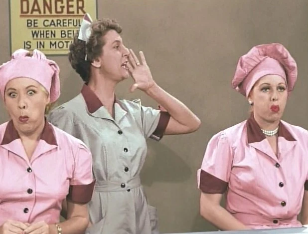 I LOVE LUCY - IN COLOR – THE COLLECTION OF 16 COLORIZED EPISODES (CBS 1951-57) Lucille Ball, Desi Arnaz, Vivian Vance, William Frawley - Image 5