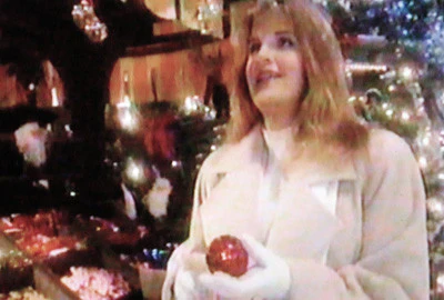 A MUSICAL CHRISTMAS AT WALT DISNEY WORLD (ABC 12/18/93) - Image 3